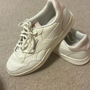 Reebok Sneakers Pink